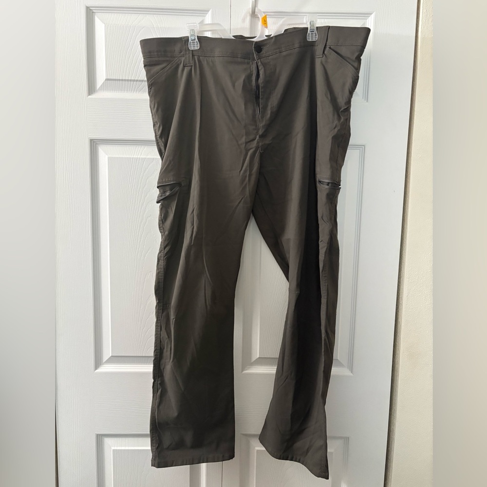 Wrangler outdoor stretch zip cargo pants